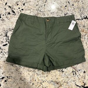Old Navy OG Chino Green Women's Shorts
